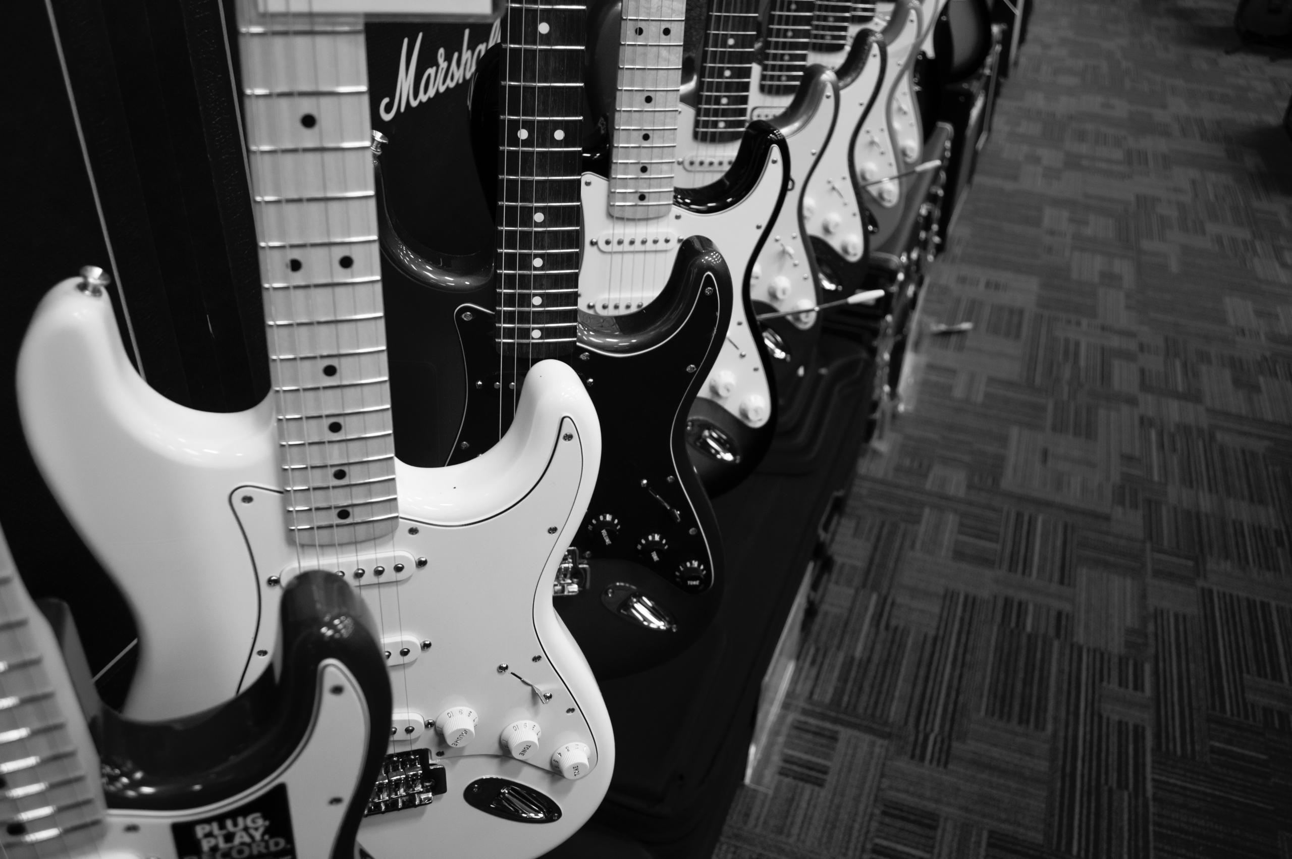 El modelo Stratocaste es una marca registrada de Fender, pero aún así ha sido muy copiado por el resto de las marcas