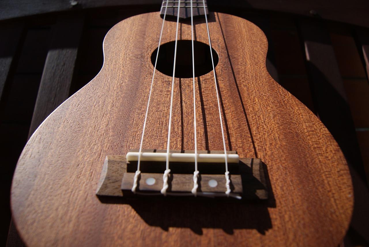 Ukelele de madera