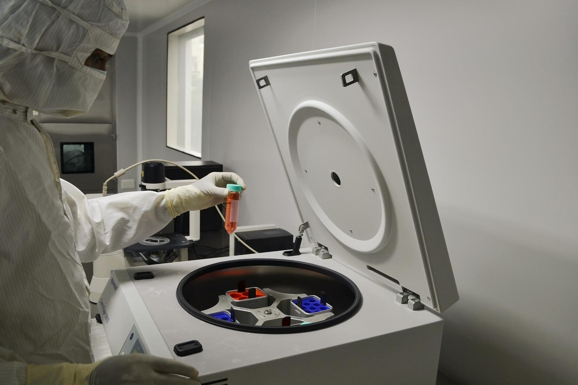 El diseño de tecnología relacionada con aspectos biológicos y médicos se sustentan en la bioingeniería.