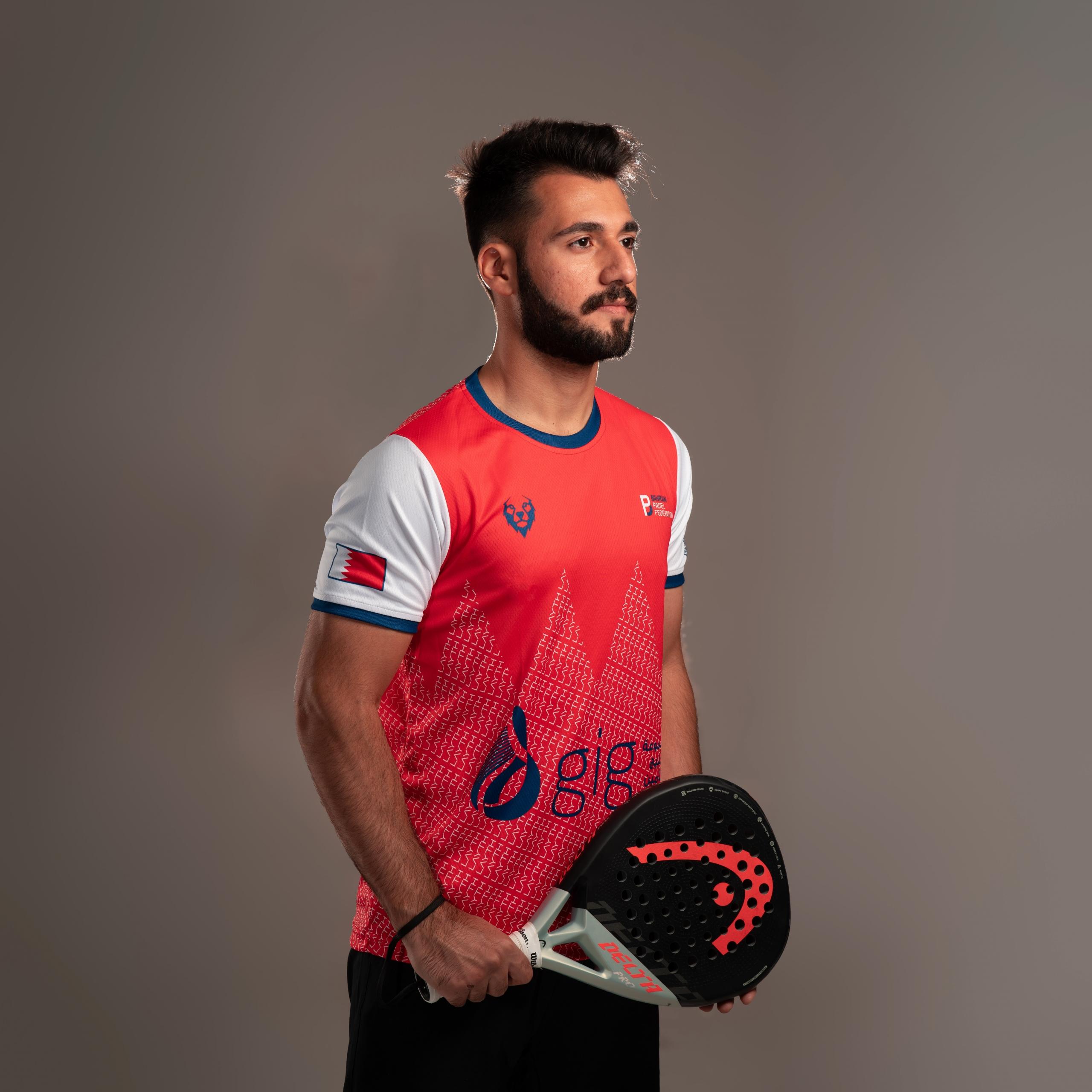 El pádel le compite al tenis y al fútbol en nivel de popularidad.