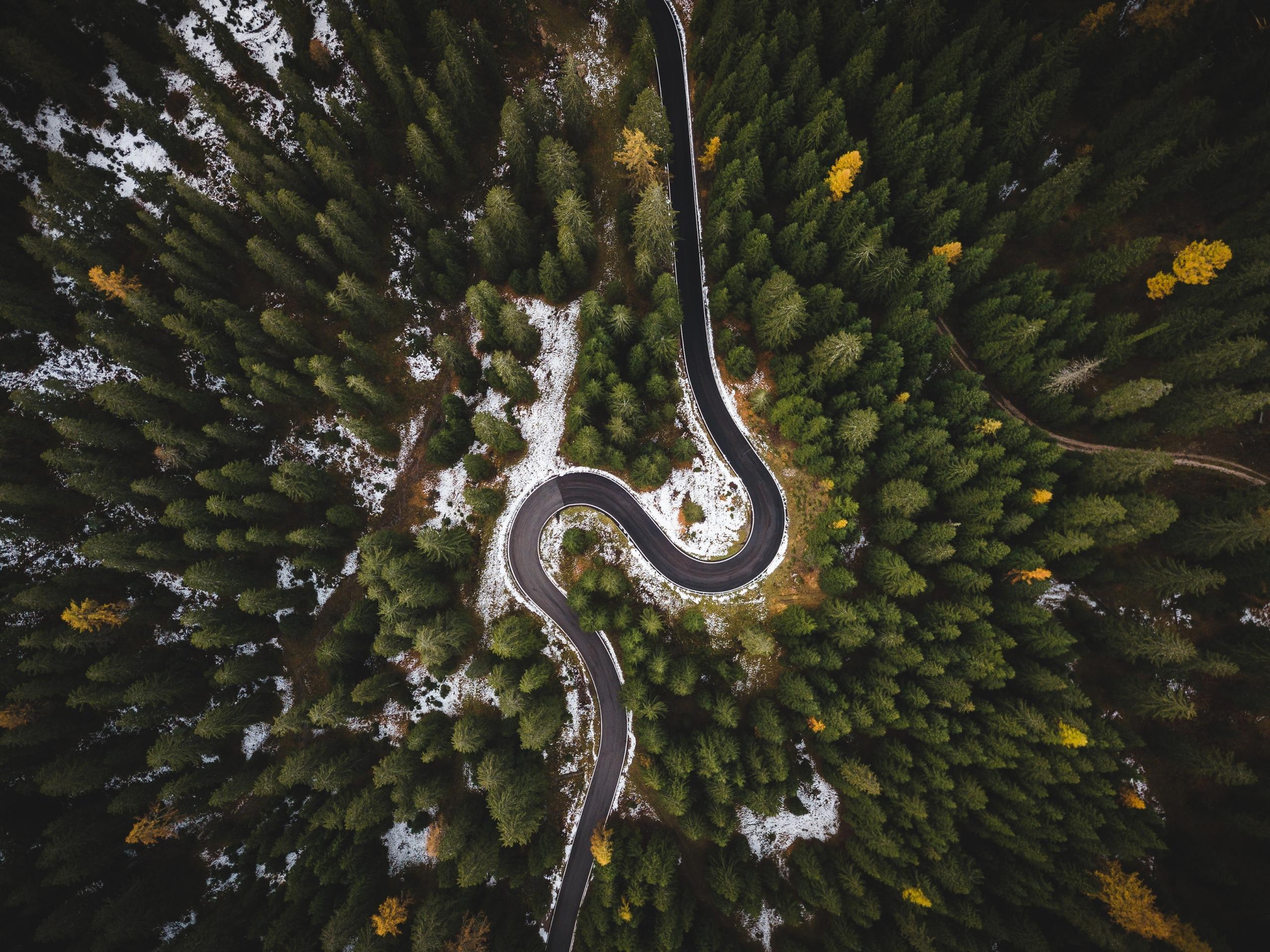 Las rutas de Chile son complejas debido a la misma naturaleza del país, que es tan estrecho y tan transitado.