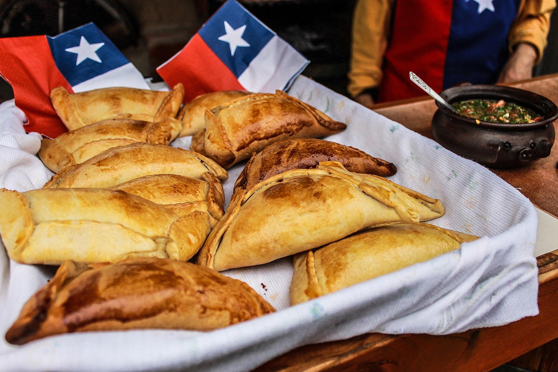 La empanada de pino sigue siendo la reina de las empanadas chilenas.