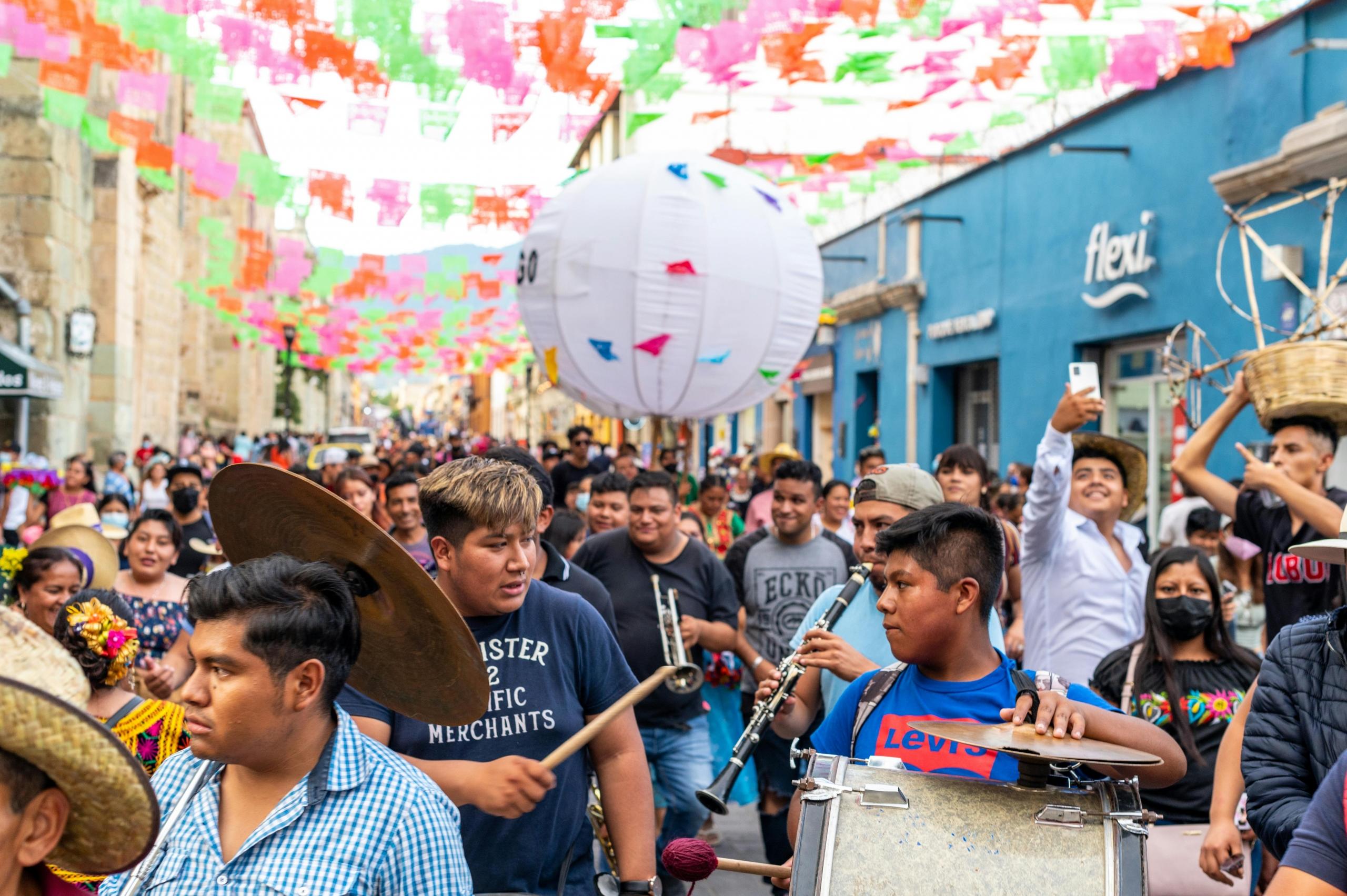 Los festivales y fiestas costumbristas son una ocasión para celebrar nuestras cultura.
