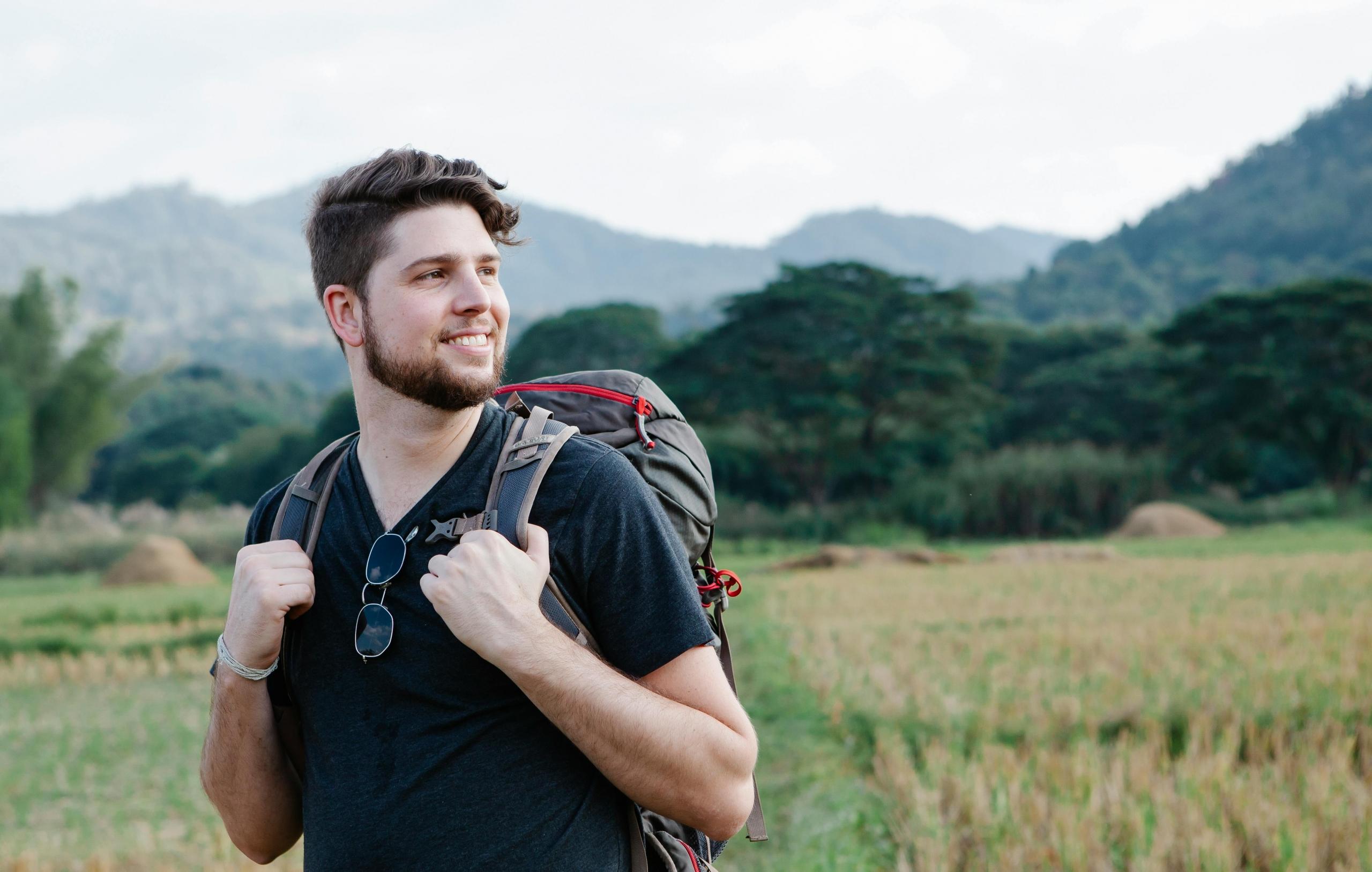 Tanto en cerros como en parques se puede hacer trekking en Santiago de Chile.
