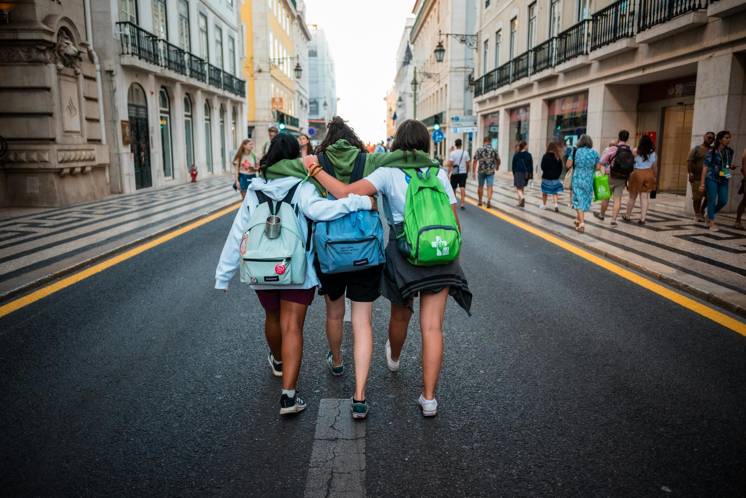 Caminar hacia Santiago es más que un ejercicio, es un experiencia espiritual.