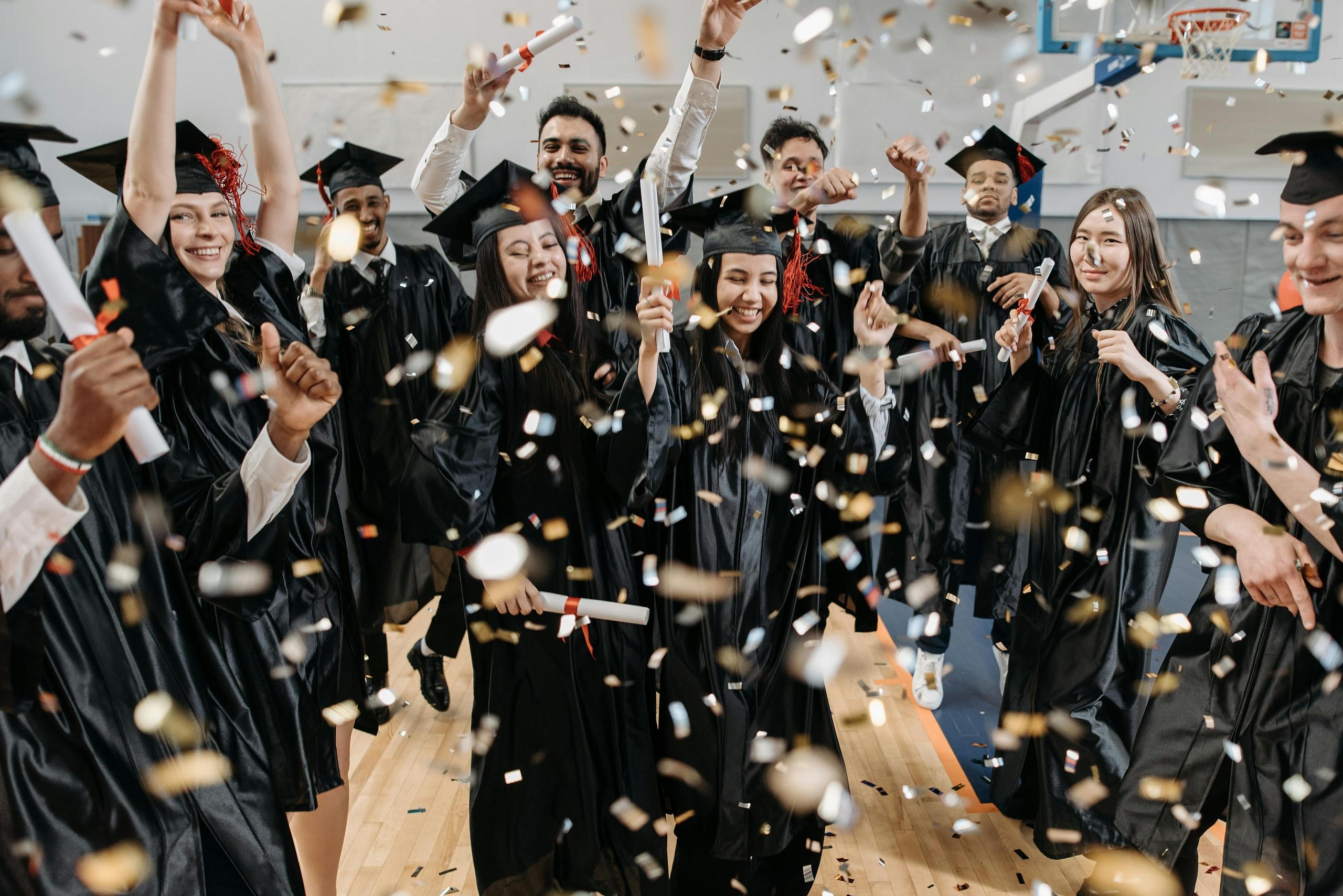 Los jovenes talentos ansian estudiar en Inglaterra.