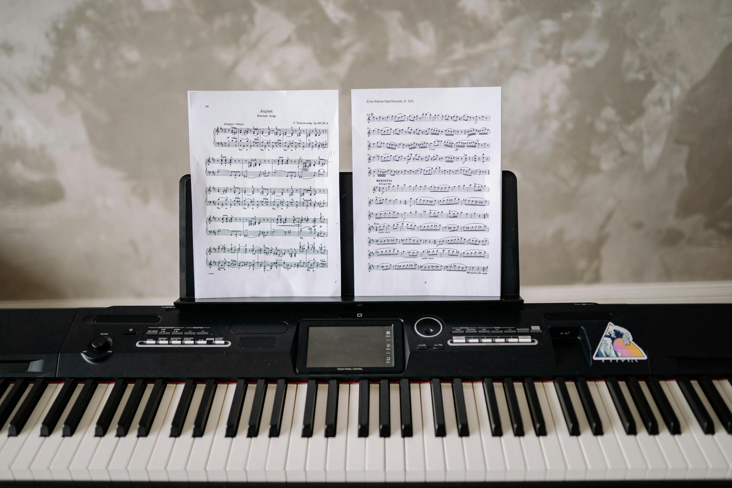 Los pianos eléctricos son una buena alternativa para aprender nociones de piano.