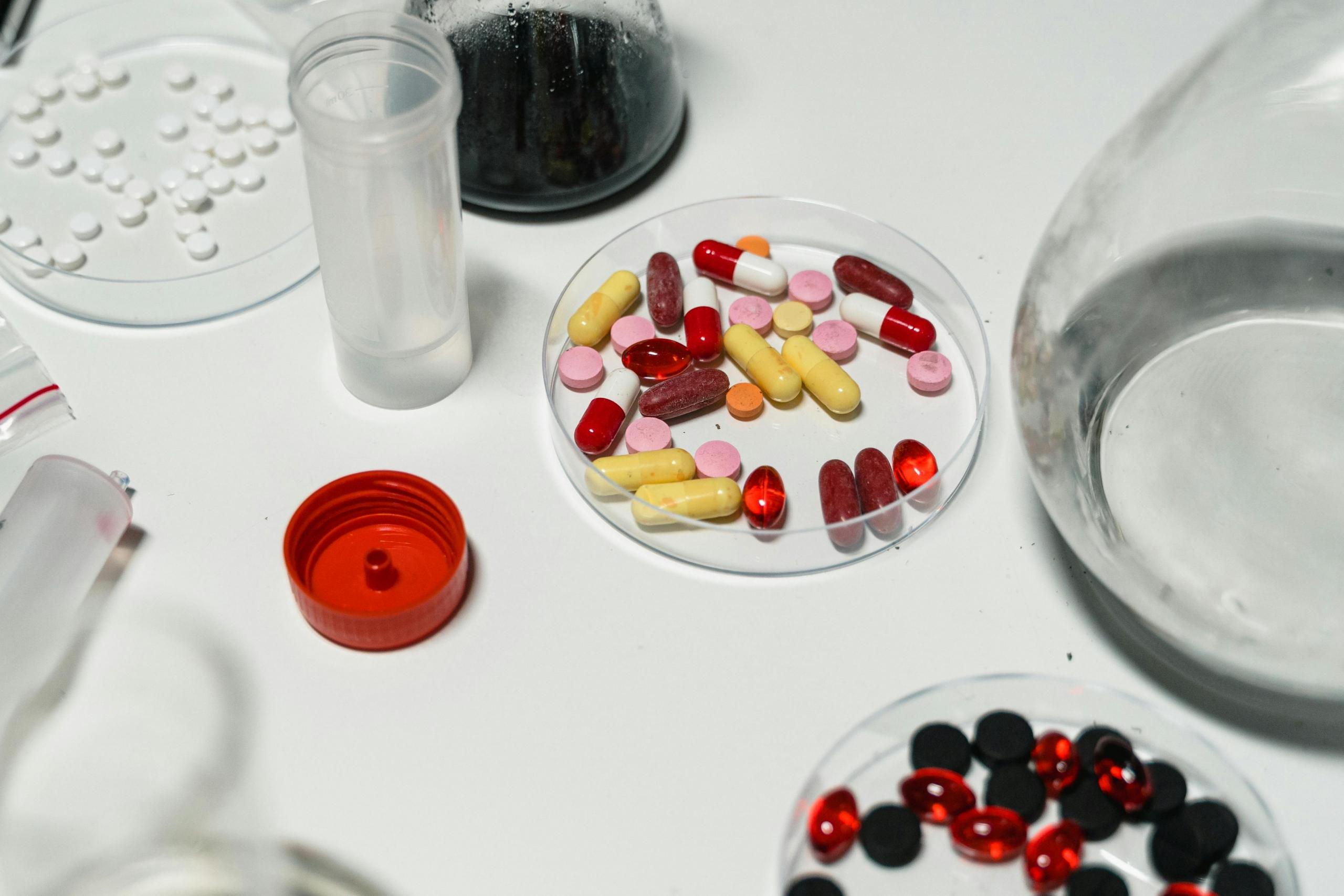 Un químico farmacéutico tiene 98% de empleabilidad en el primero año.