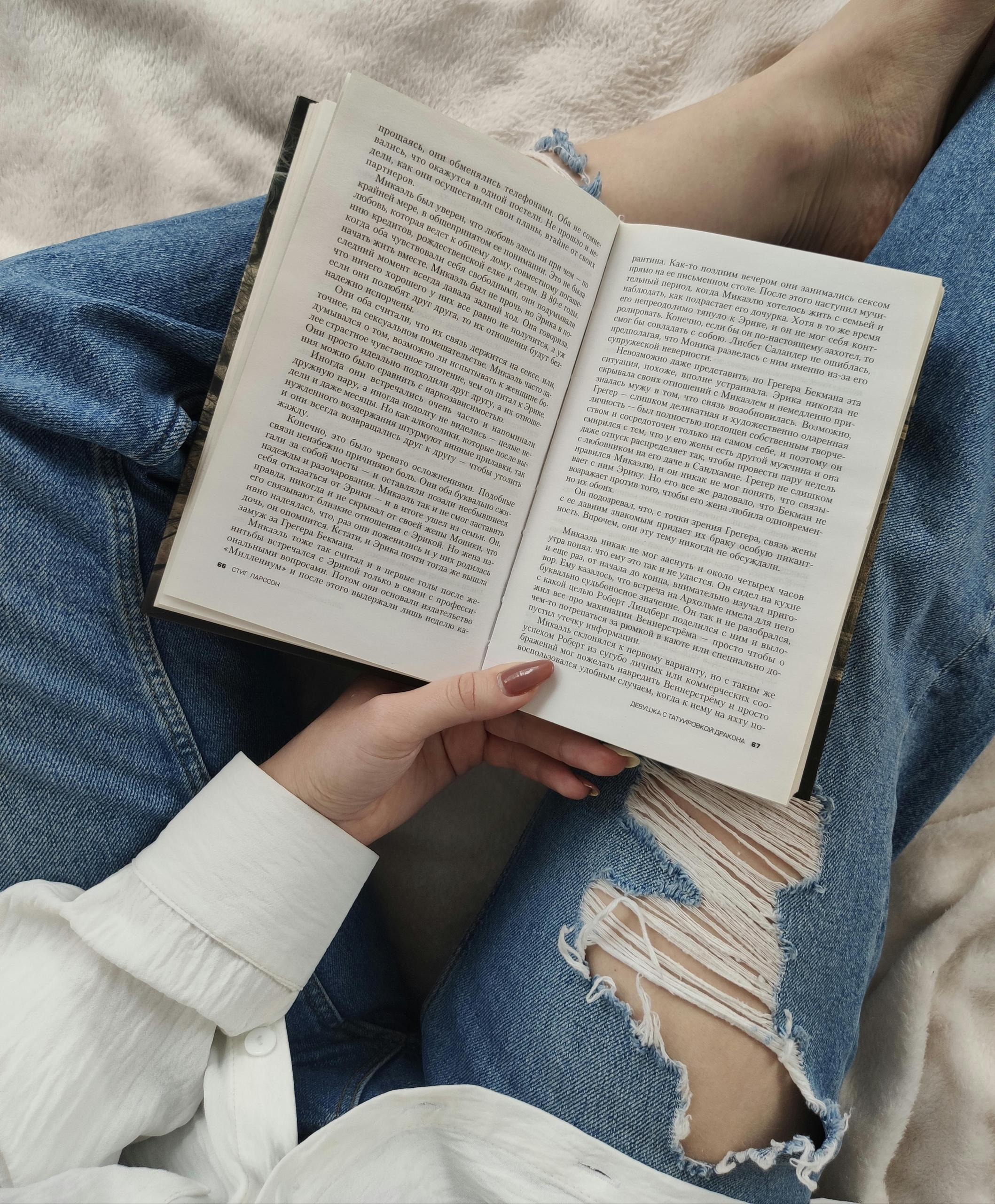 La literatura que realmente es un aporte a la humanidad, es la que es tomada en cuenta por el premio Nobel.