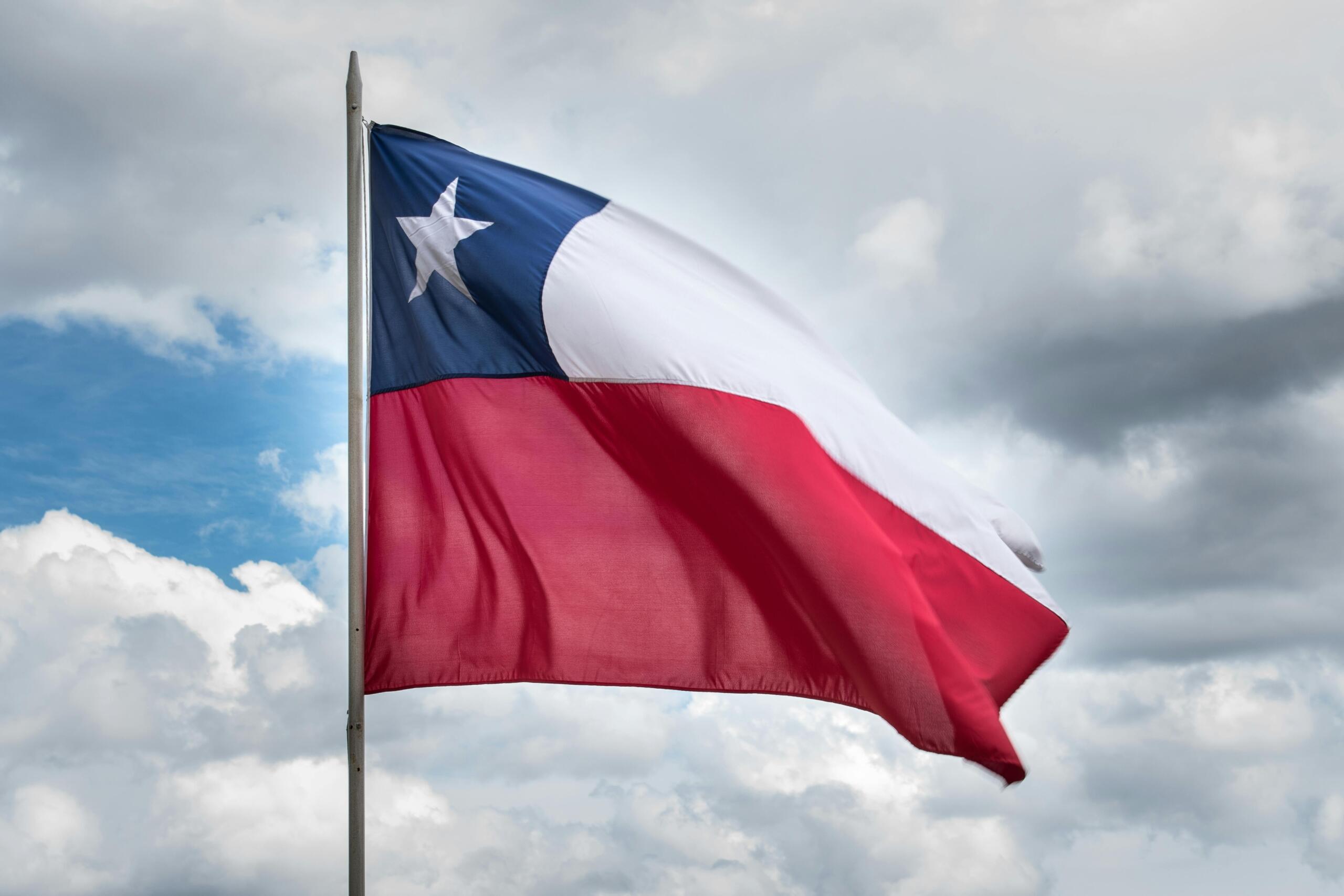 Las causas de la independencia de Chile son internas y externas.