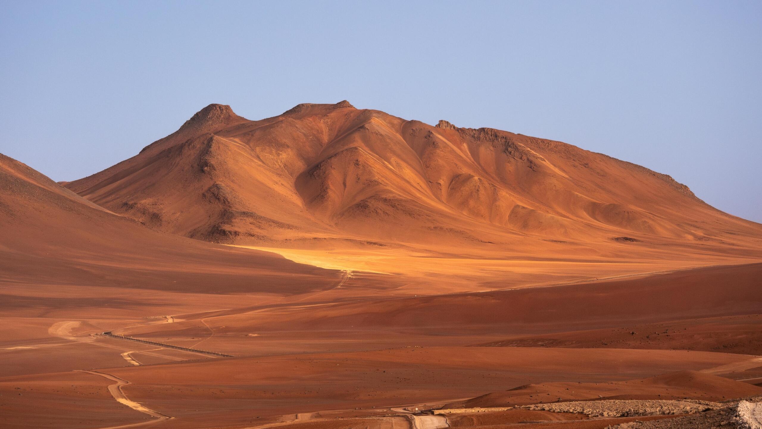 La diversidad de climas de Chile se deben a diferentes factores geográficos. 