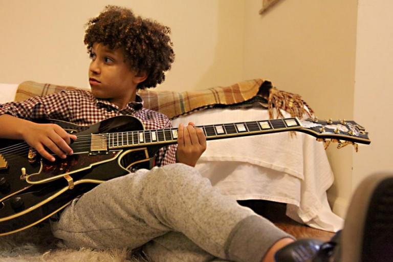 Clases guitarra niños