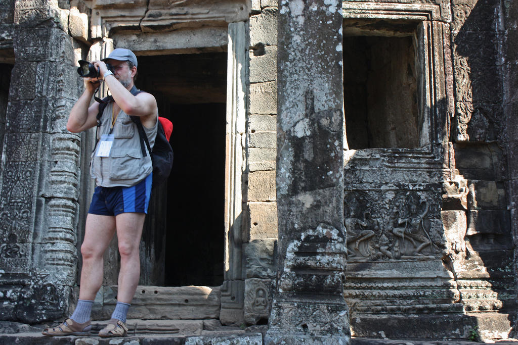 Consigue un empleo en el sector turístico.