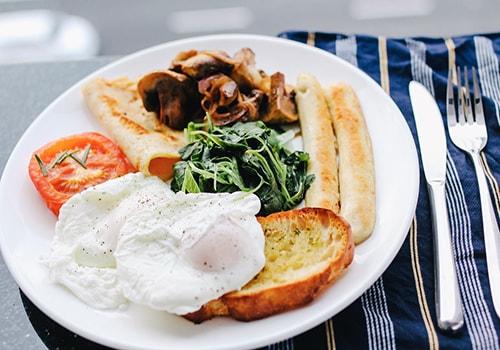 La cocina inglesa te sorprenderá.