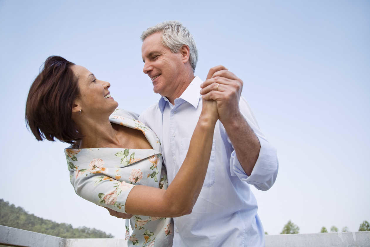 Bailar beneficia al cuerpo y a la mente