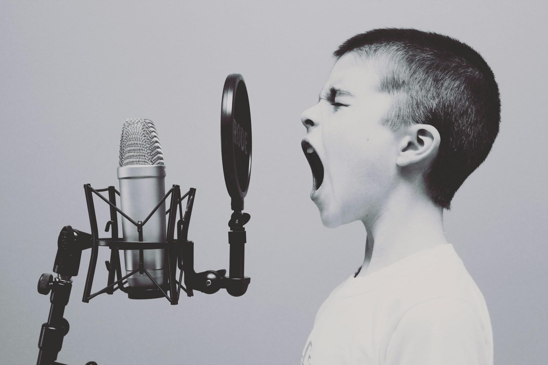 Cantar con aplicaciones móviles