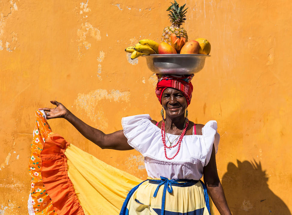 Palenquera en las calles de Cartagena