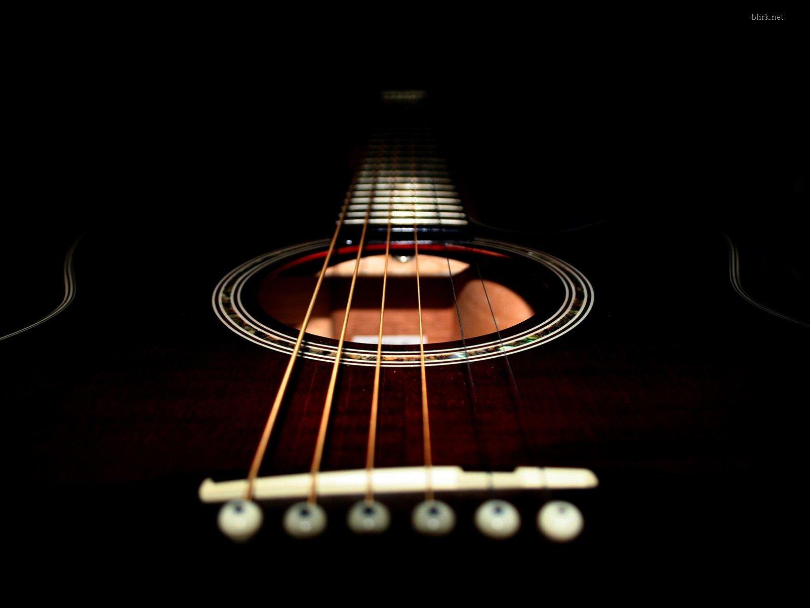 GuitarraAcusticaDark