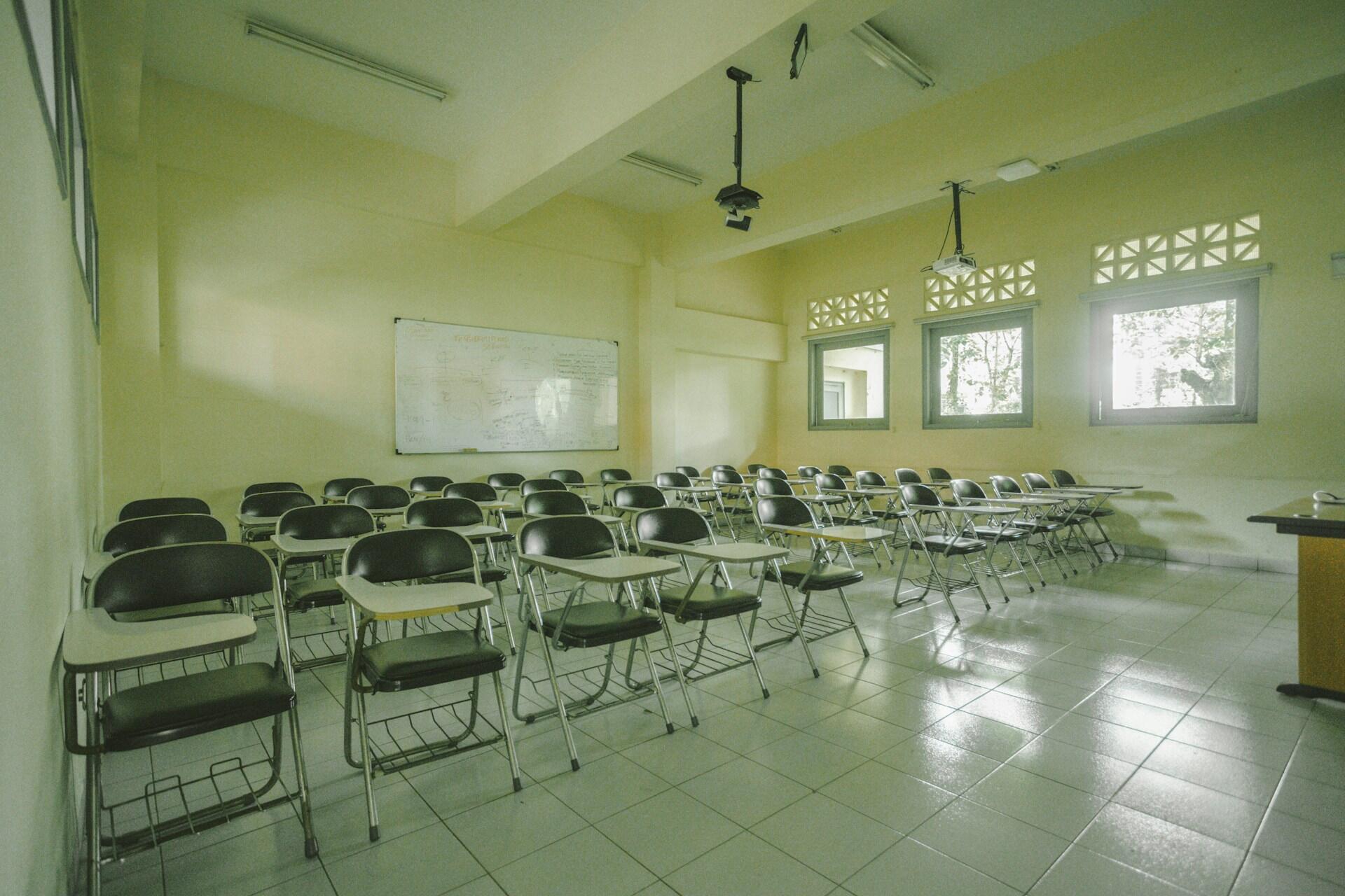 Infraestructura y Dotación: El entorno como maestro