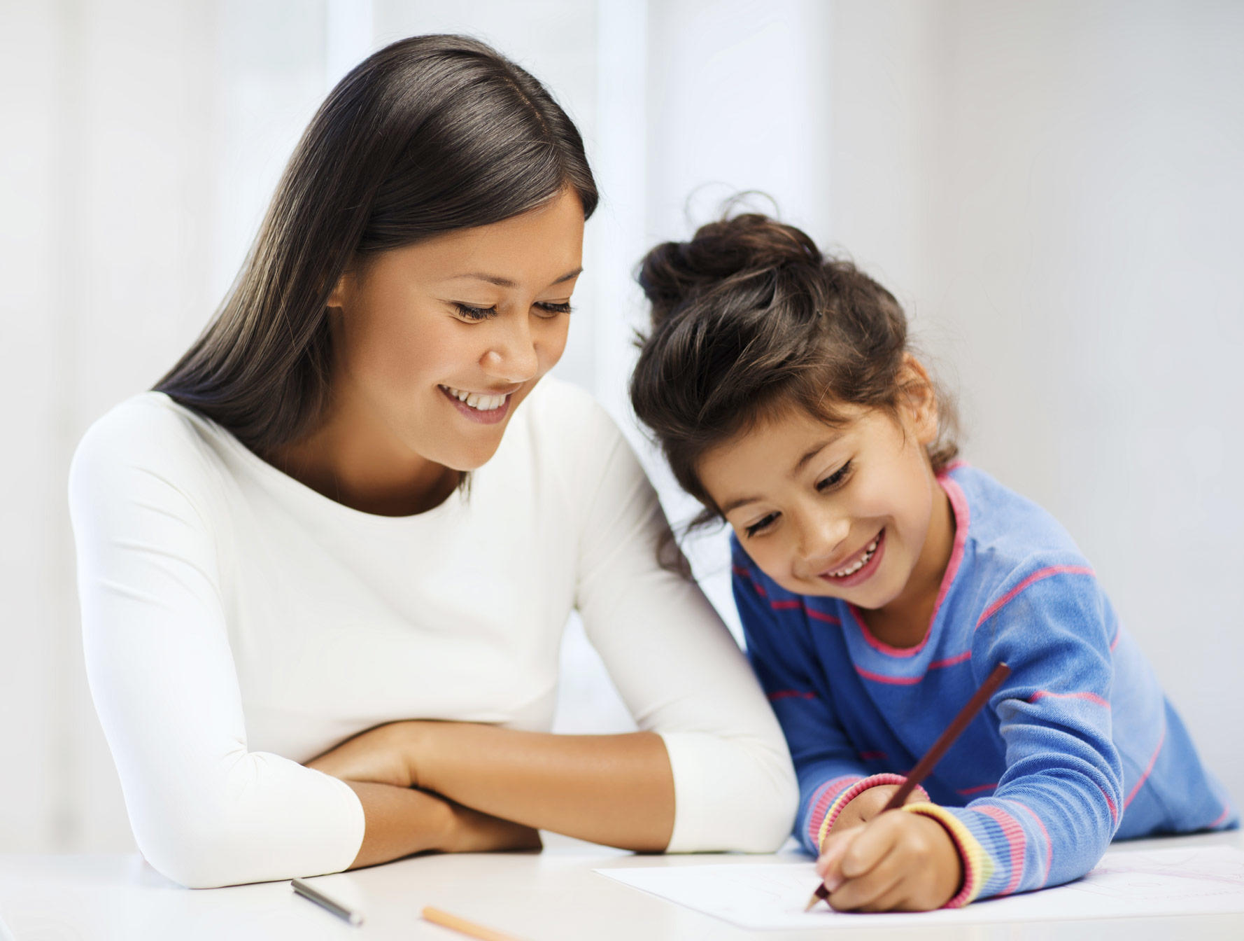 La ayuda en los deberes esta directamente ligada al desarrollo cognitivo de los niños.