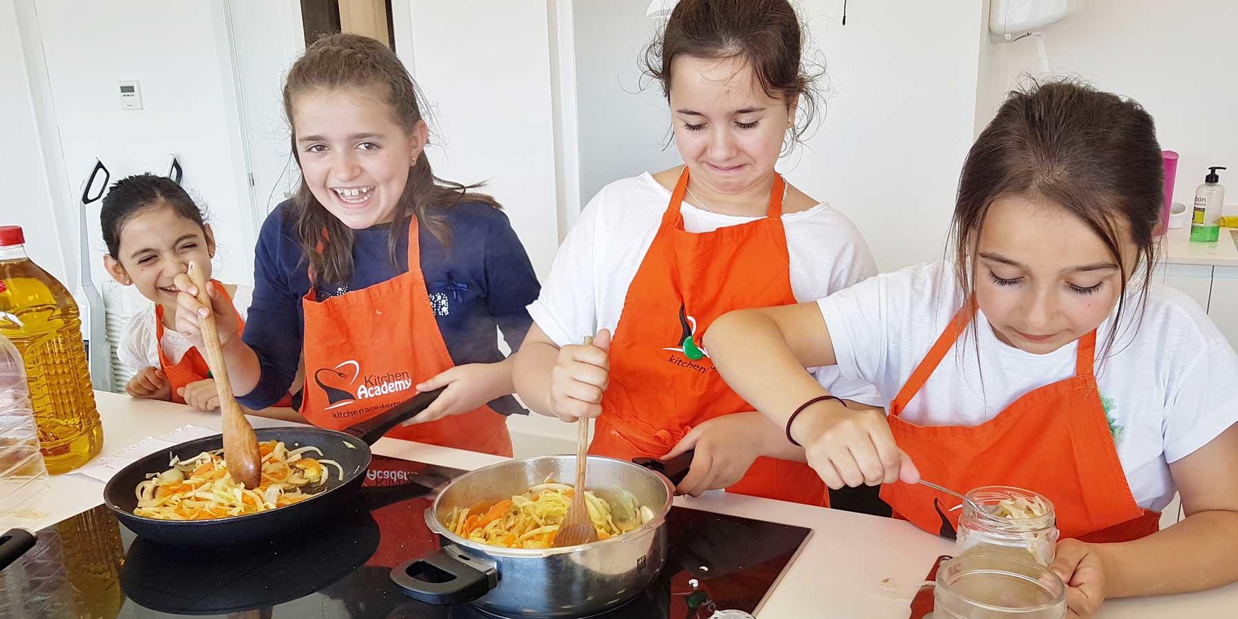 «Las clases de cocina en casa promueven buenos hábitos alimenticios.»