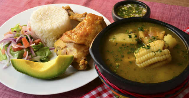 <em> El Sancocho de Gallina, un clásico de la cultura caleña. </em>