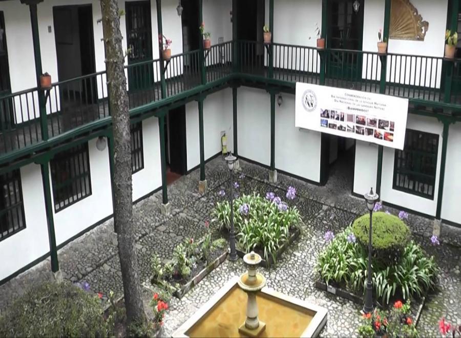 <em> El instituto Caro y Cuervo vela en Colombia por el uso correcto del idioma desde 1942. </em>