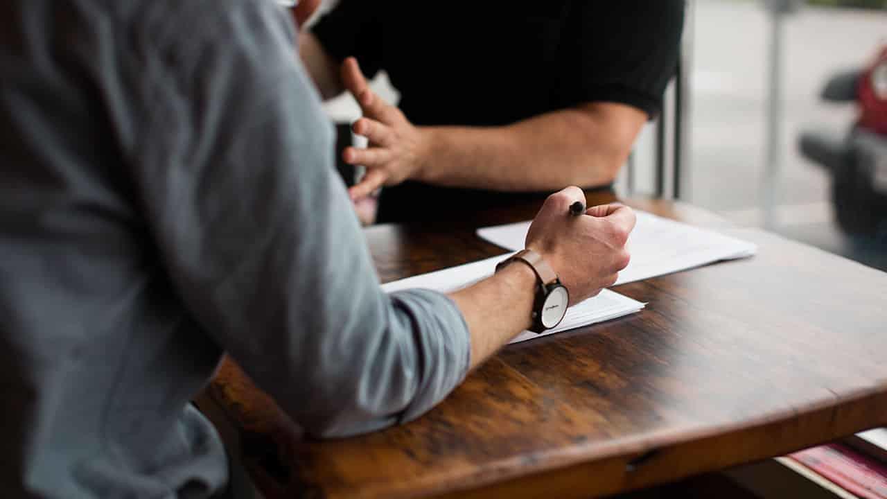 <br> Se puede adquirir experiencia como profesor particular de español. </br>