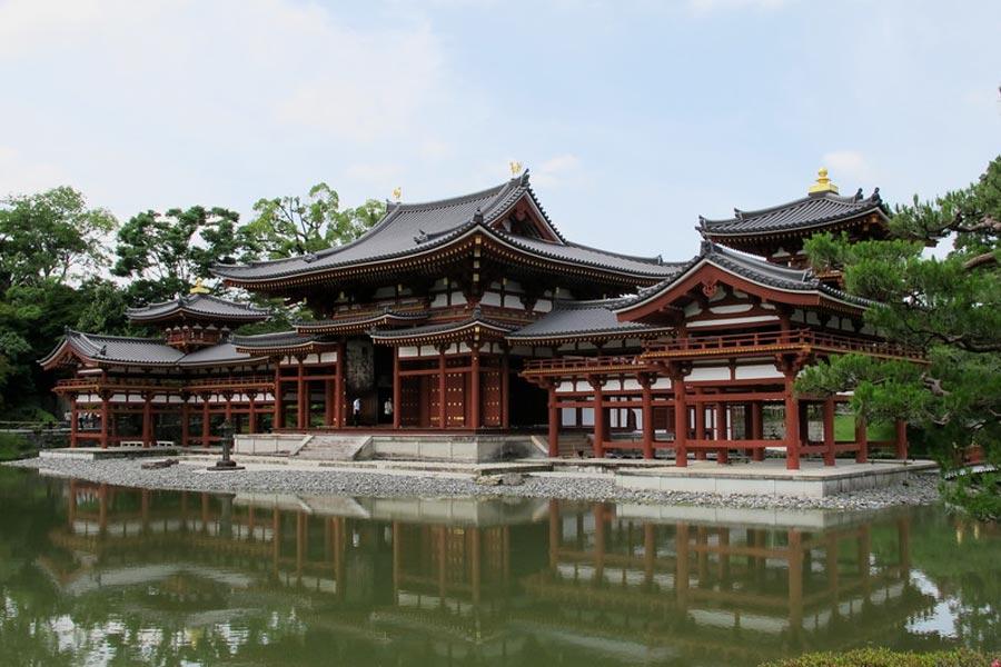 <em> «Templo de Uji en Kioto.» </em>