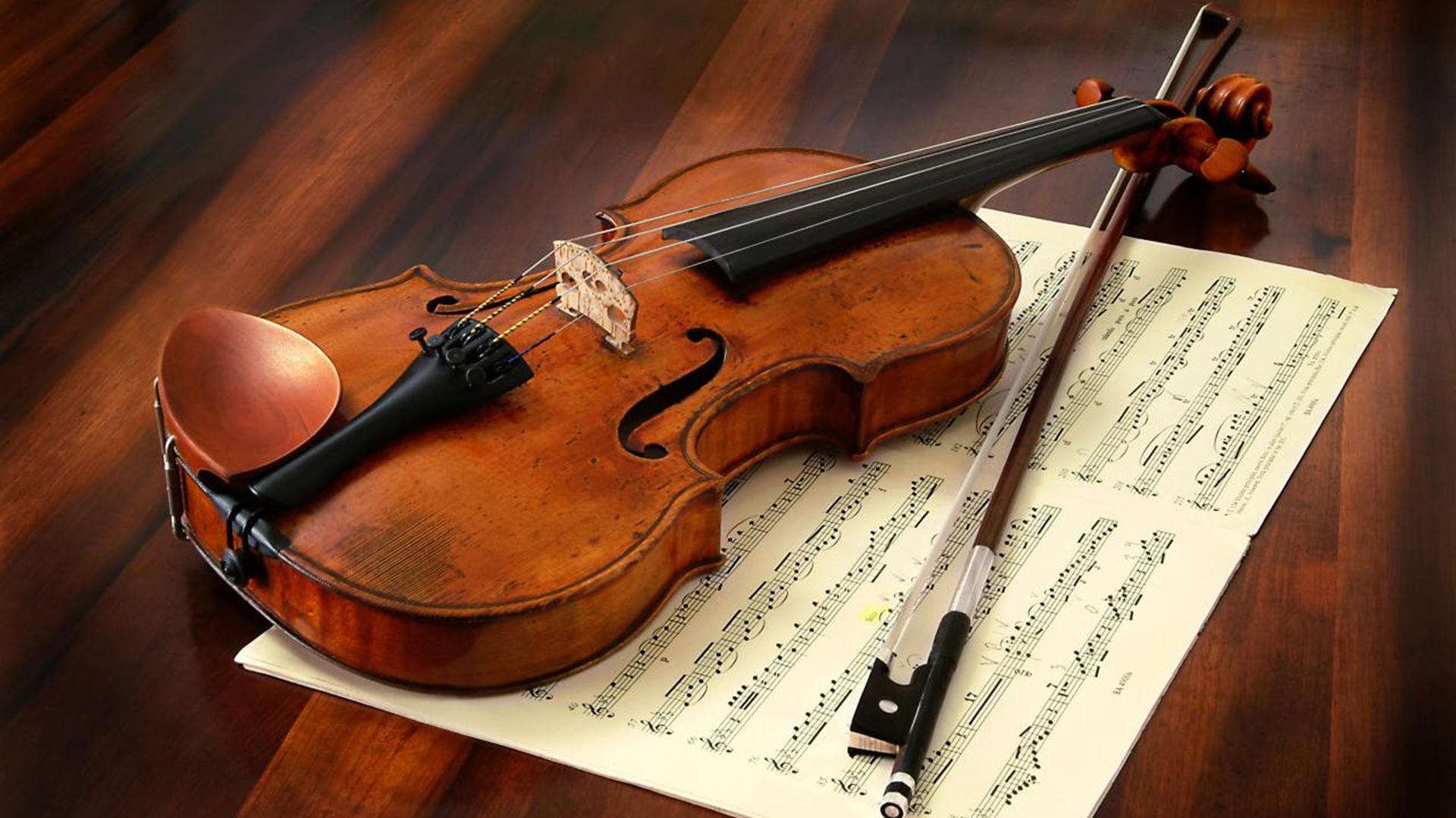 <em> Violín Stradivarius, 1920. Un instrumento tan clásico y moderno como lo quieras interpretar. </em>