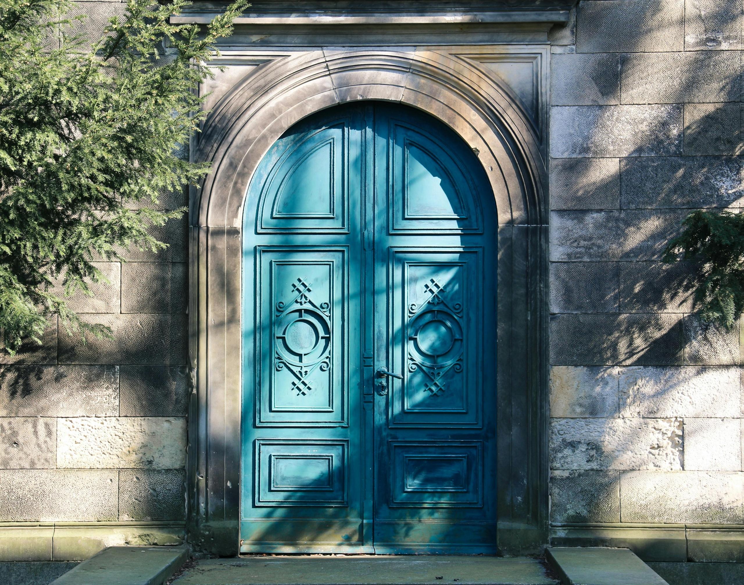 Puerta azul 