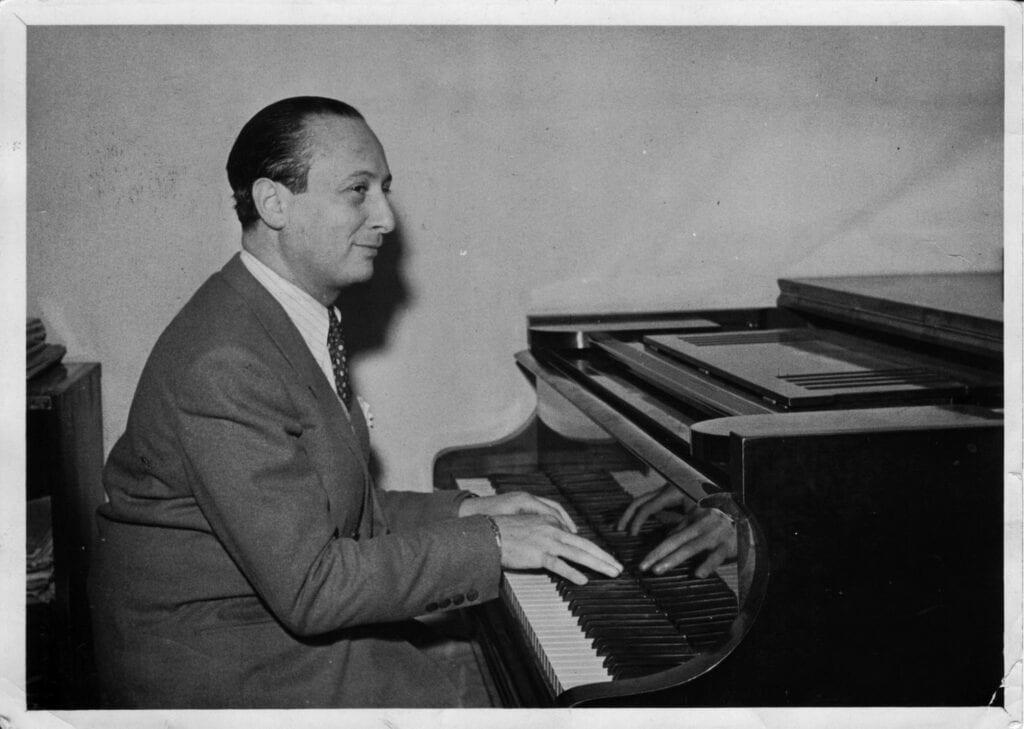 Imagen e blanco y negro de Wladyslaw Szpilman