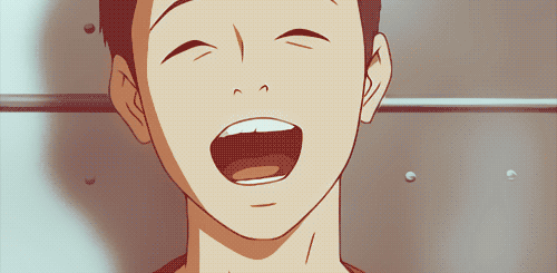 Gif: Varias personas entonando una canción