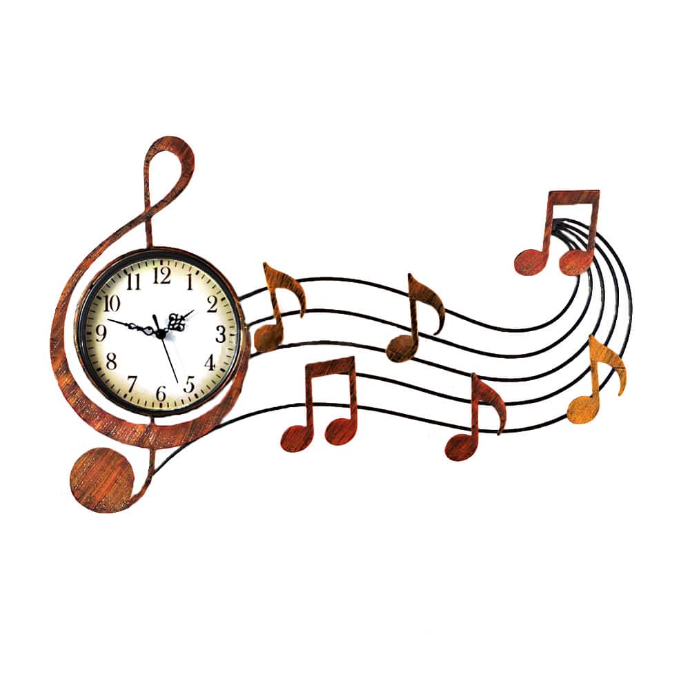 Reloj junto a notas musicales