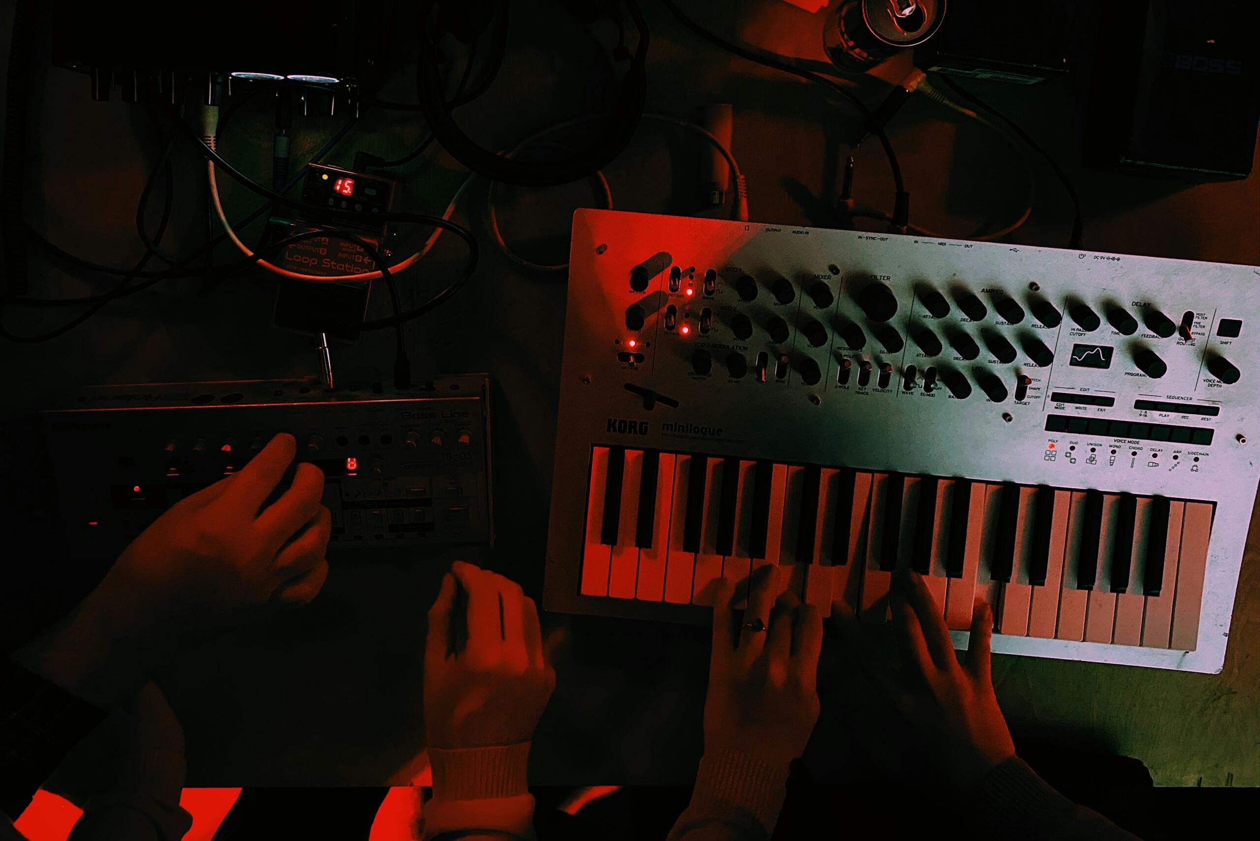 Instrumentos de bachata moderna