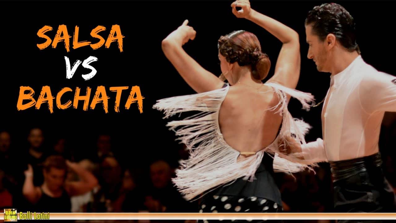 Pareja bailando, junto a la frase "salsa vs Bachata.