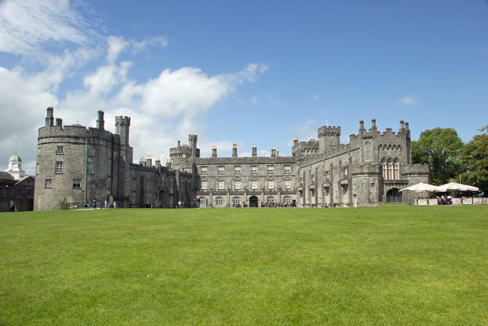 Hermosa foto panorámica del Castillo Kilkenny