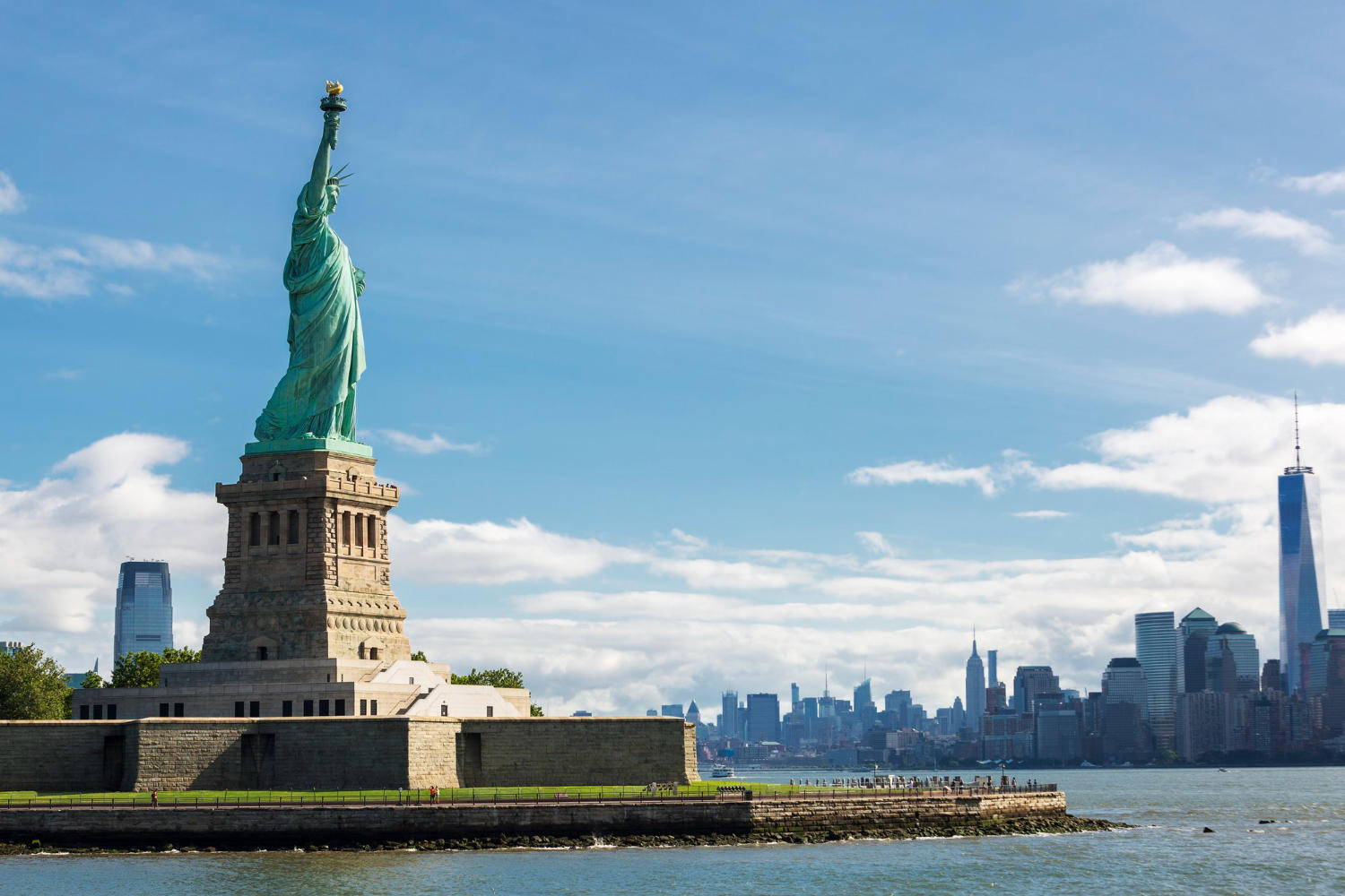 Panorámica de la estatua de la libertad