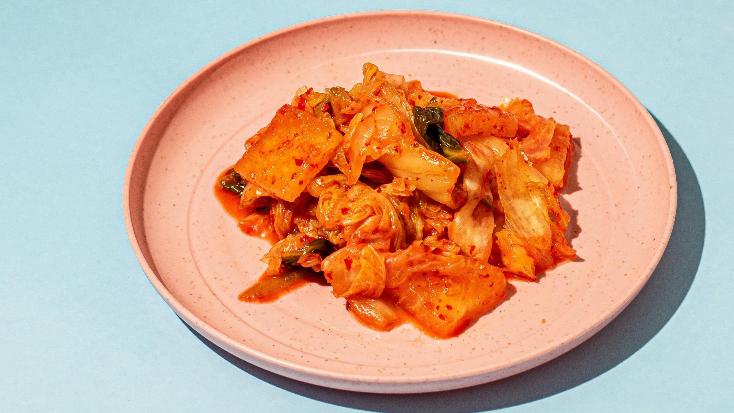 Imagen de un plato de Kimchi, comida tradicional coreana