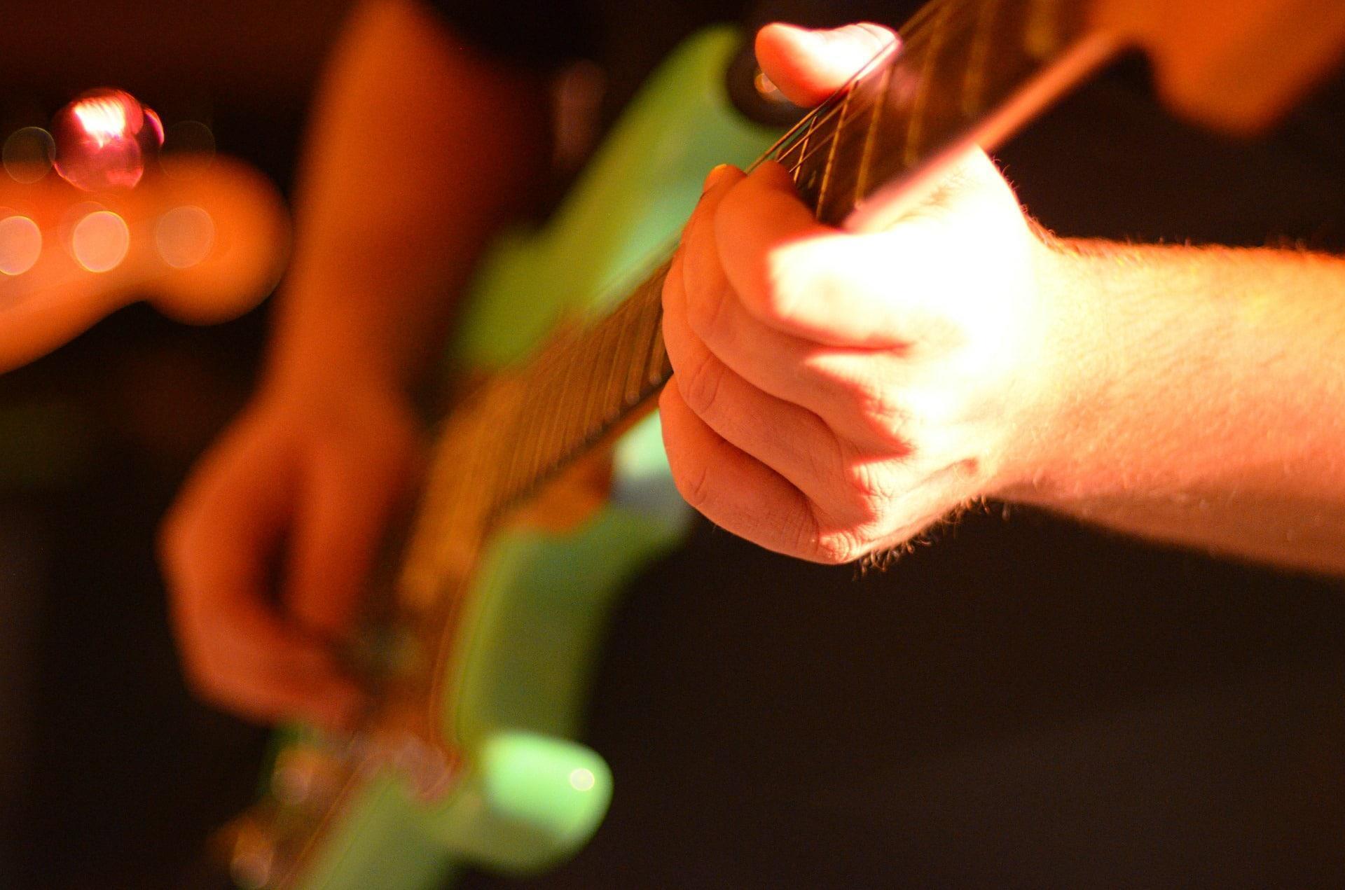 Aprende a mantener el tempo tocando en grupo.