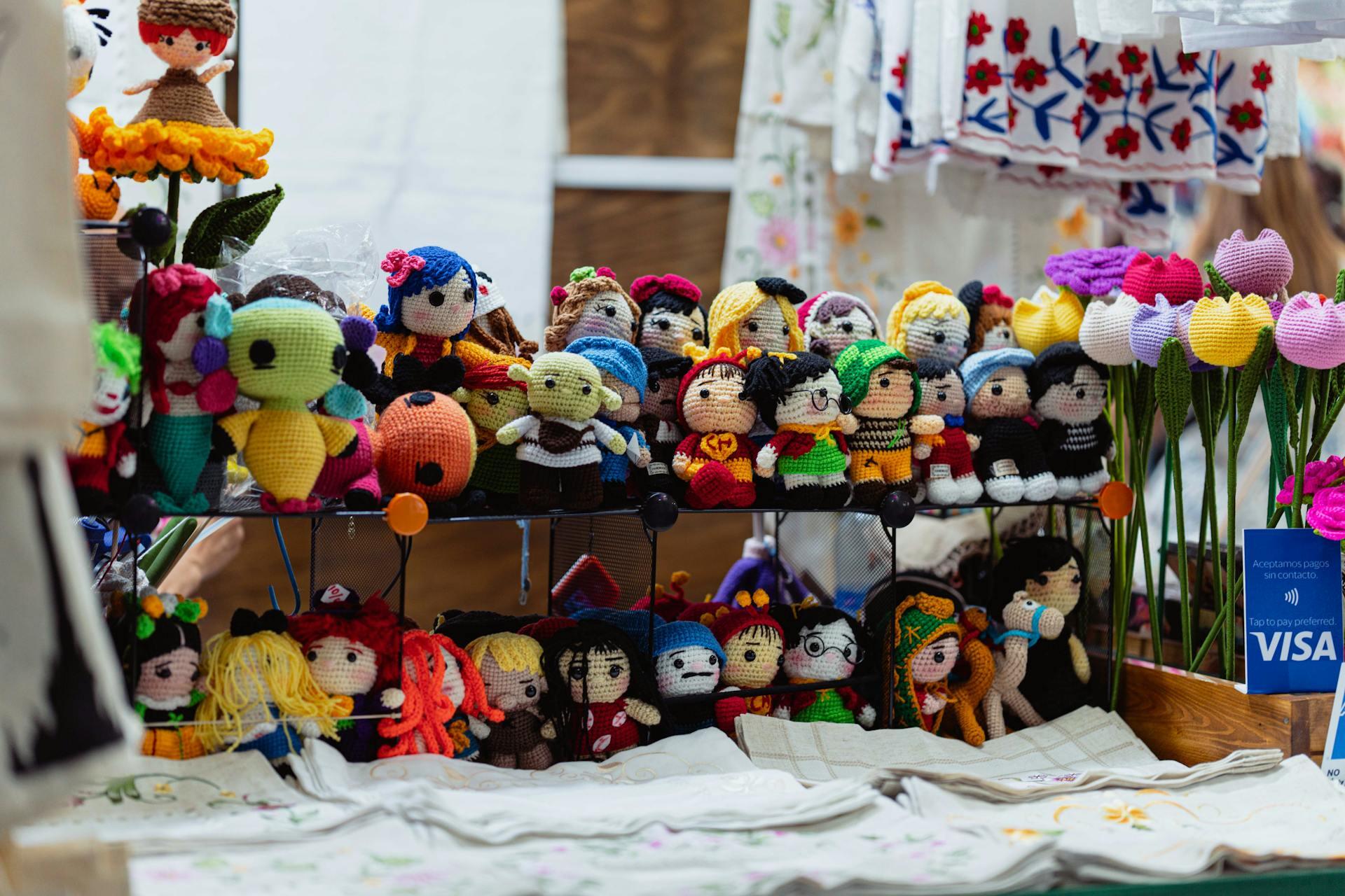 No te intimides por la perfección que ves en redes sociales. El crochet es un viaje, y cada error es un "bucle de aprendizaje".