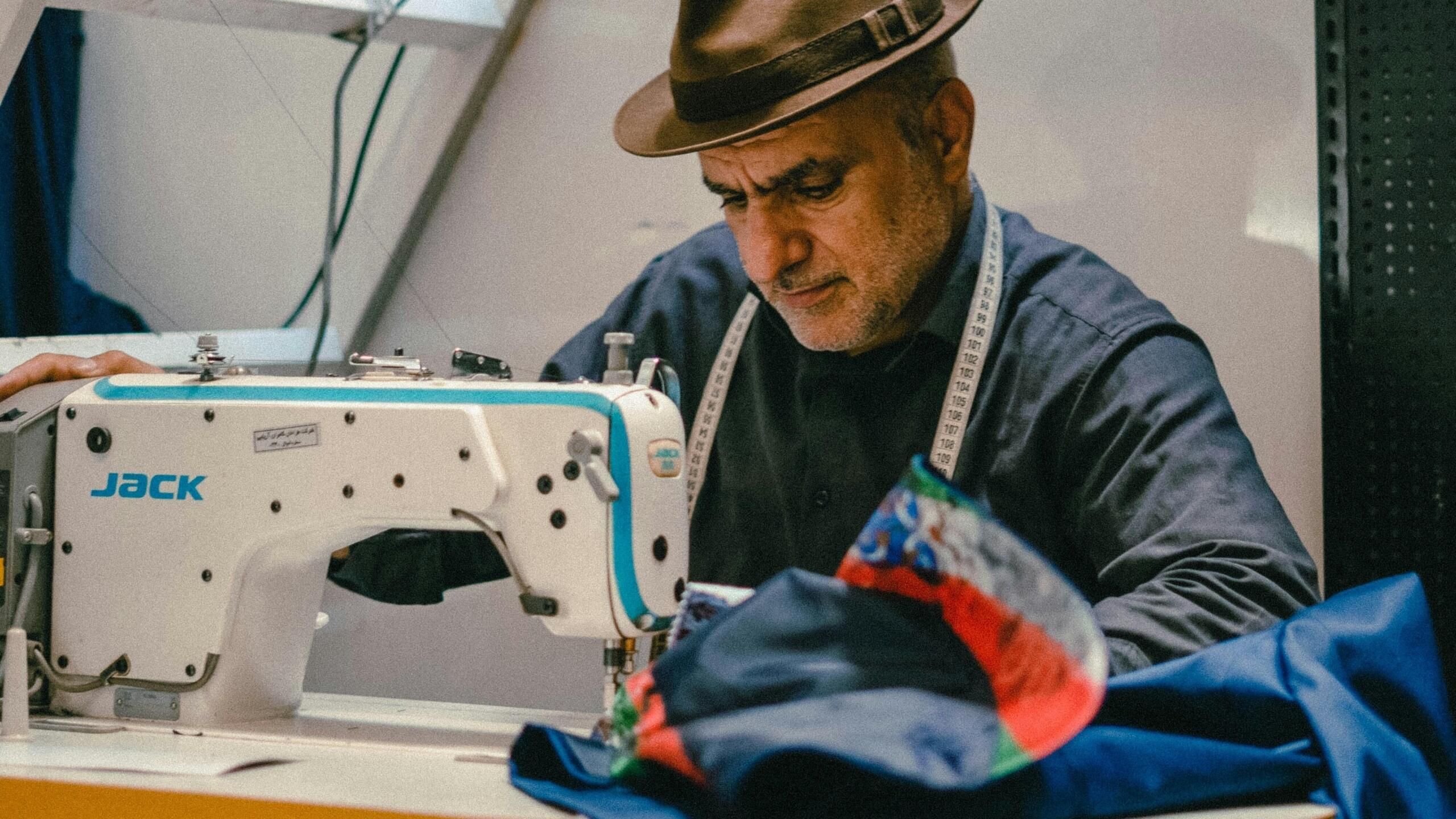 ¿Qué es un modisto famoso?