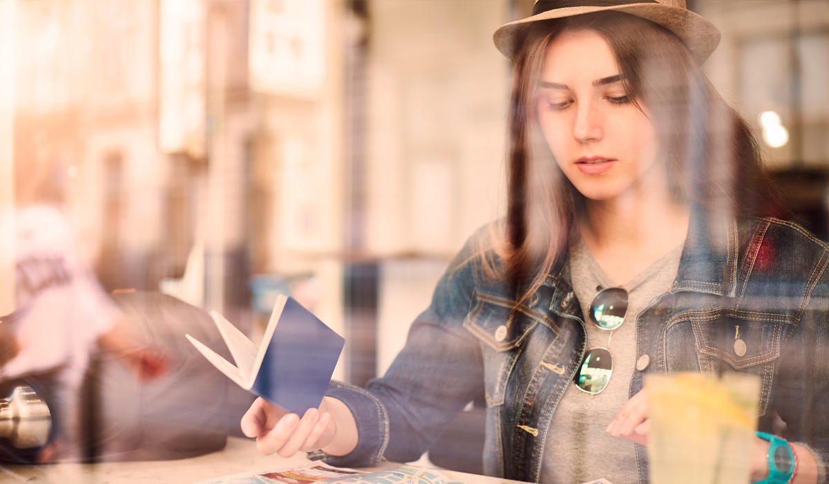 La obtención de un visado de turista es un requisito obligatorio que debes gestionar con antelación para poder disfrutar plenamente de tu viaje a Australia