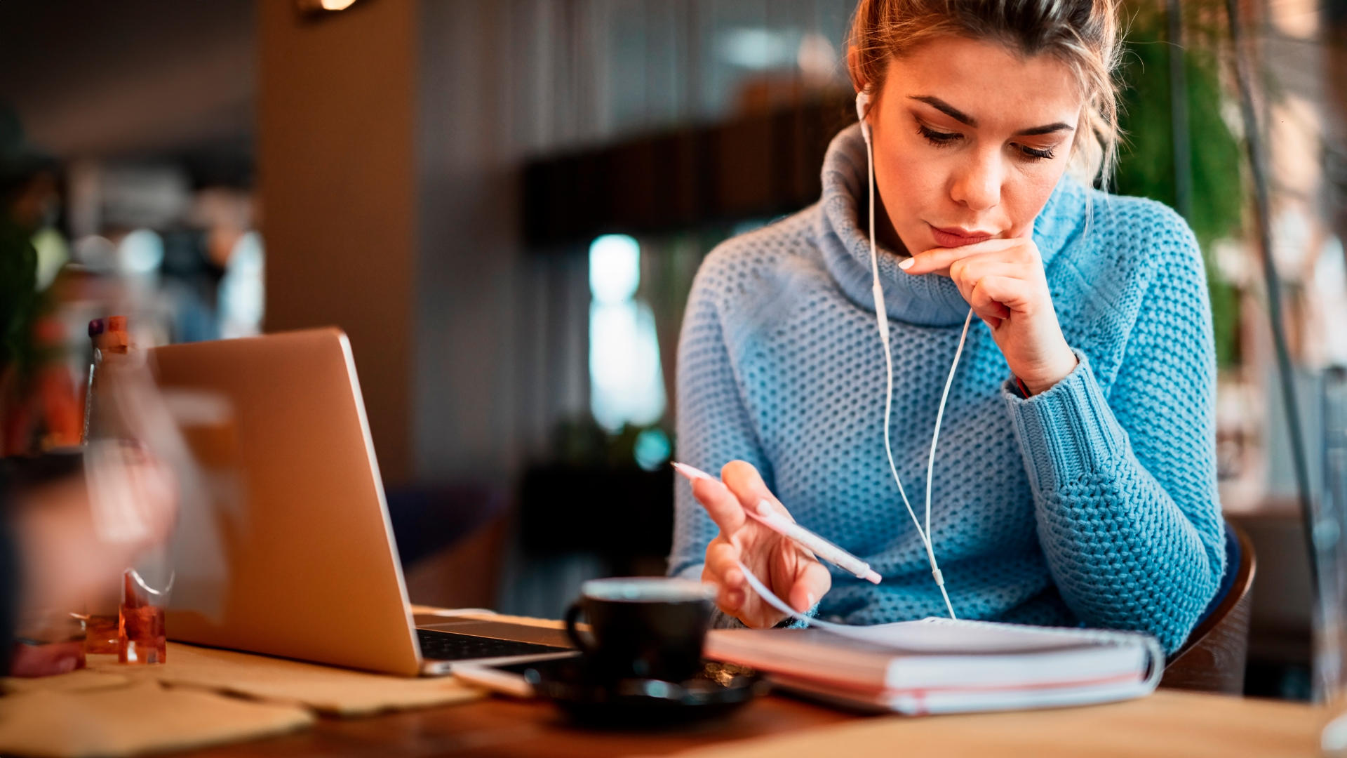 El top de los 5 mejores podcasts para aprender inglés