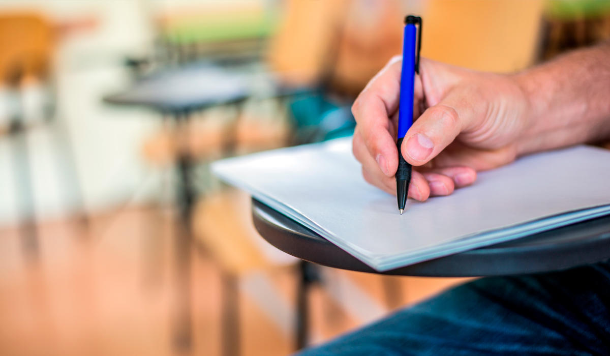 El TOEFL tiene un enfoque principalmente académico