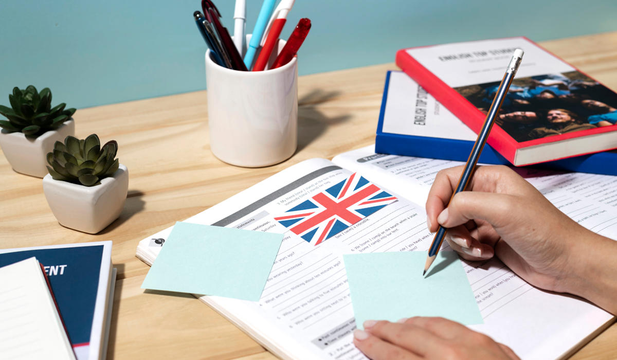 Las opciones para practicar los tiempos verbales en inglés son variadas y se adaptan a diferentes estilos de aprendizaje