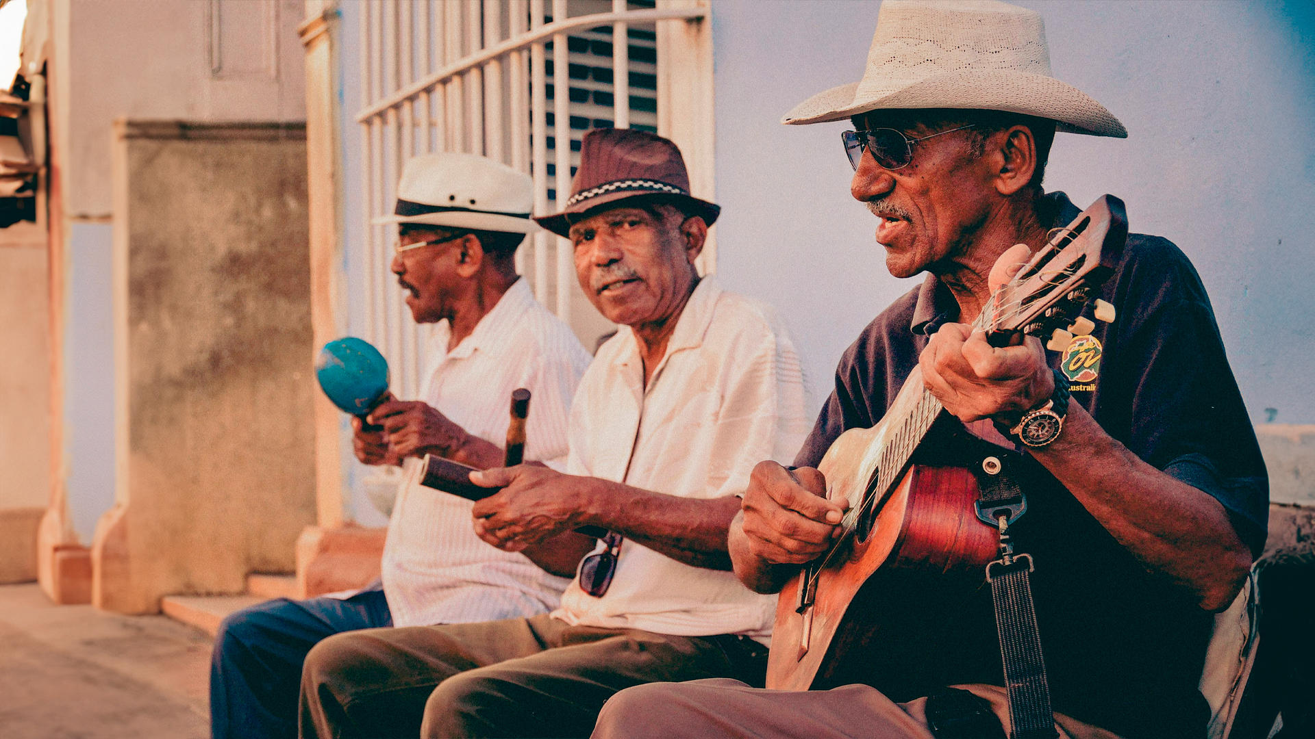 Orígenes y evolución de la salsa: el ritmo que conquistó el mundo.