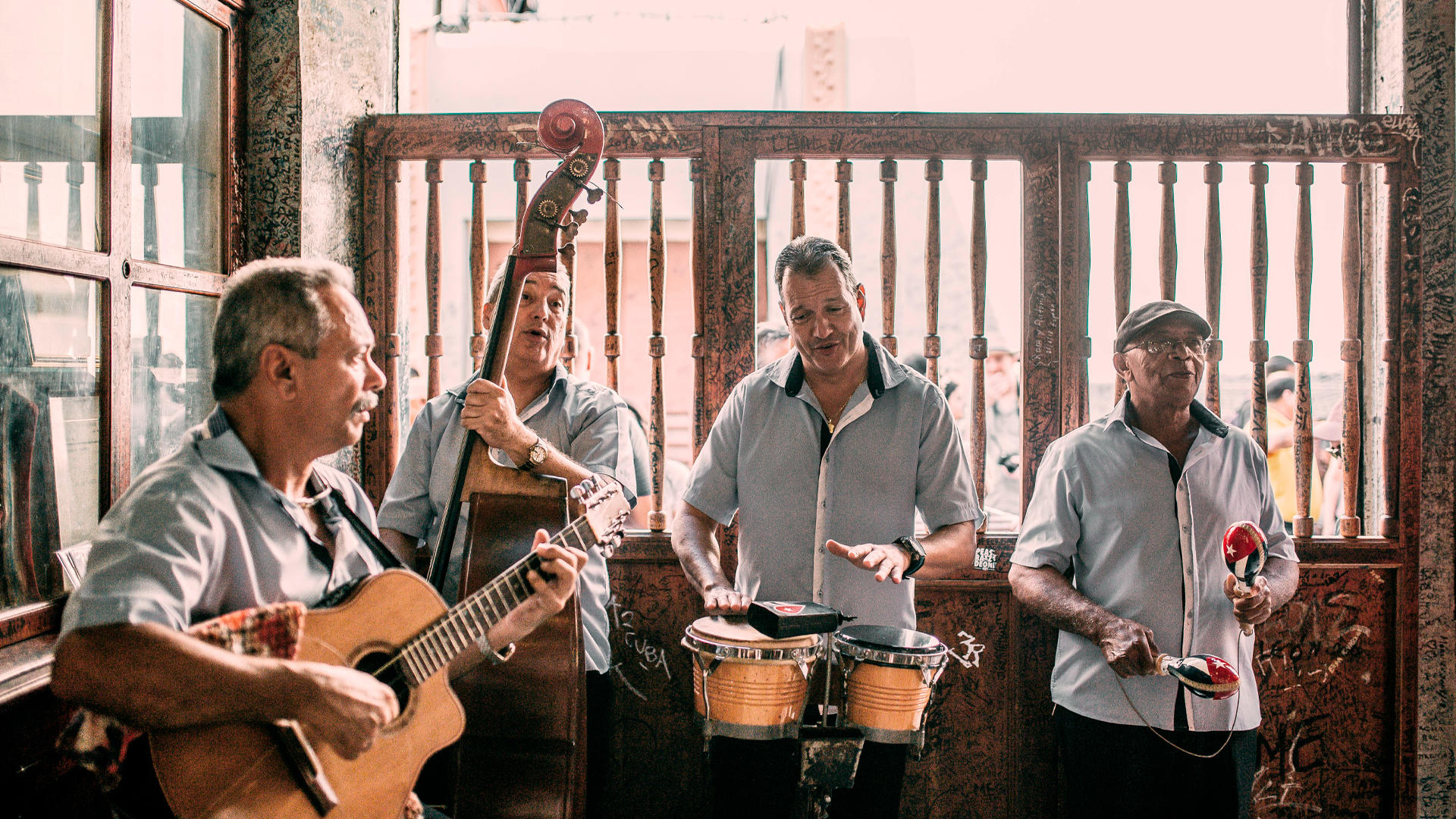 La influencia del jazz y otros géneros musicales.