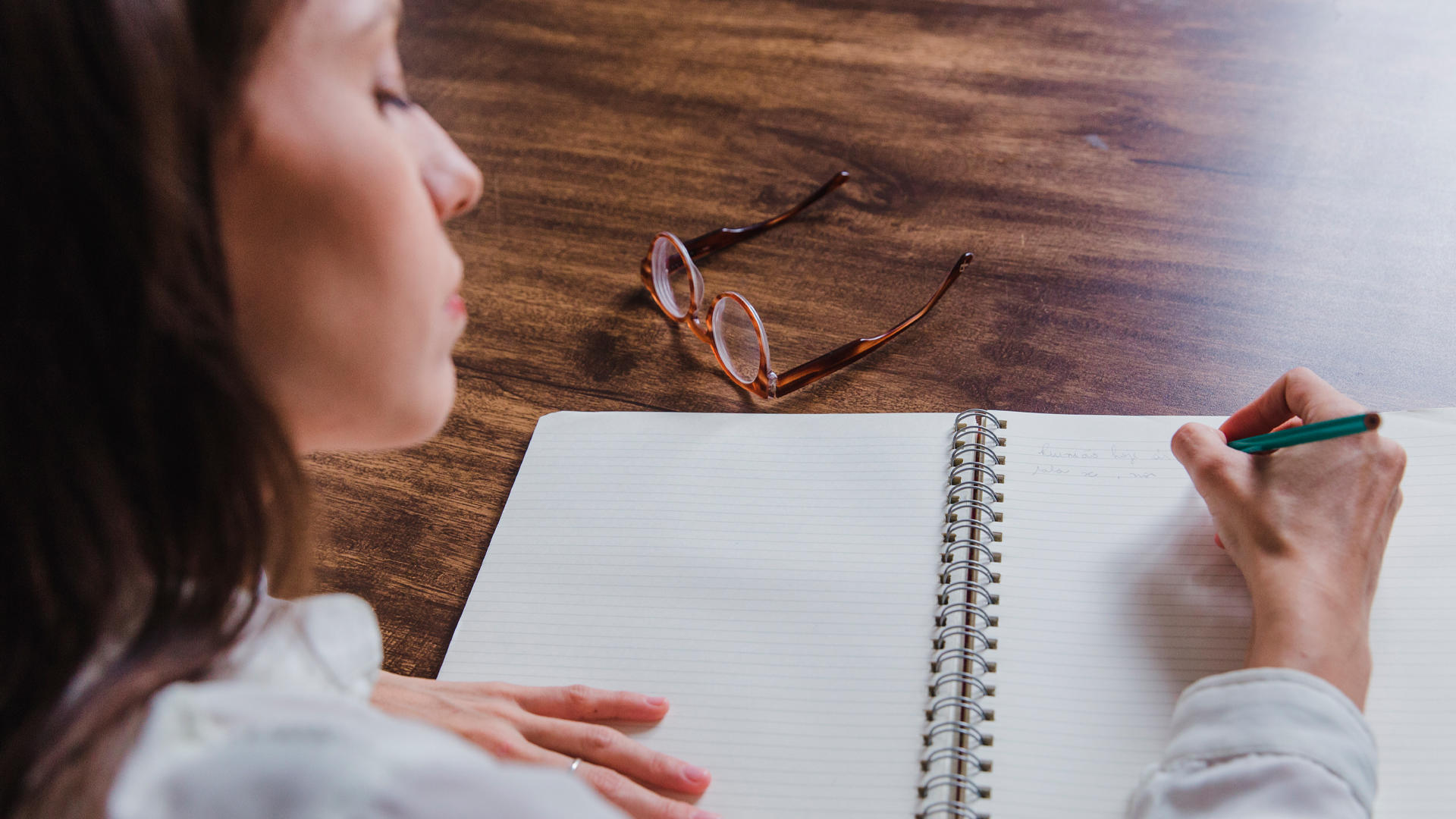 Saber expresarse es fundamental para comunicar nuestras ideas de manera clara y precisa.