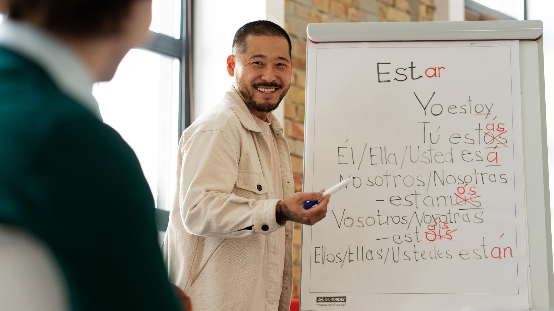 En Costa Rica, además de los exámenes escolares, existen certificaciones internacionales de español como el DELE (Diploma de Español como Lengua Extranjera) y el SIELE (Servicio Internacional de Evaluación de la Lengua Española). 